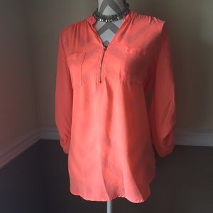 🍁LAST CHANCE! Coral chiffon quarter sleeve shirt